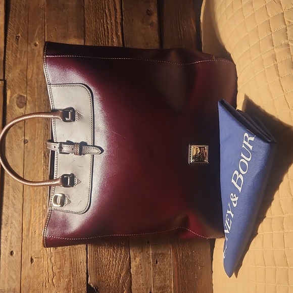 Dooney & Bourke Burgundy Leather Tote Bag - Picture 12 of 12